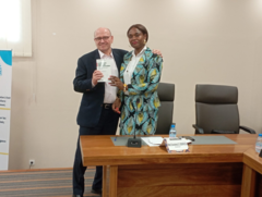 Dr Sonfack Sandrine présente son nouvel ouvrage